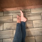 YogaFeet avatar