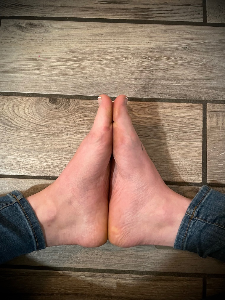 YogaFeet banner image