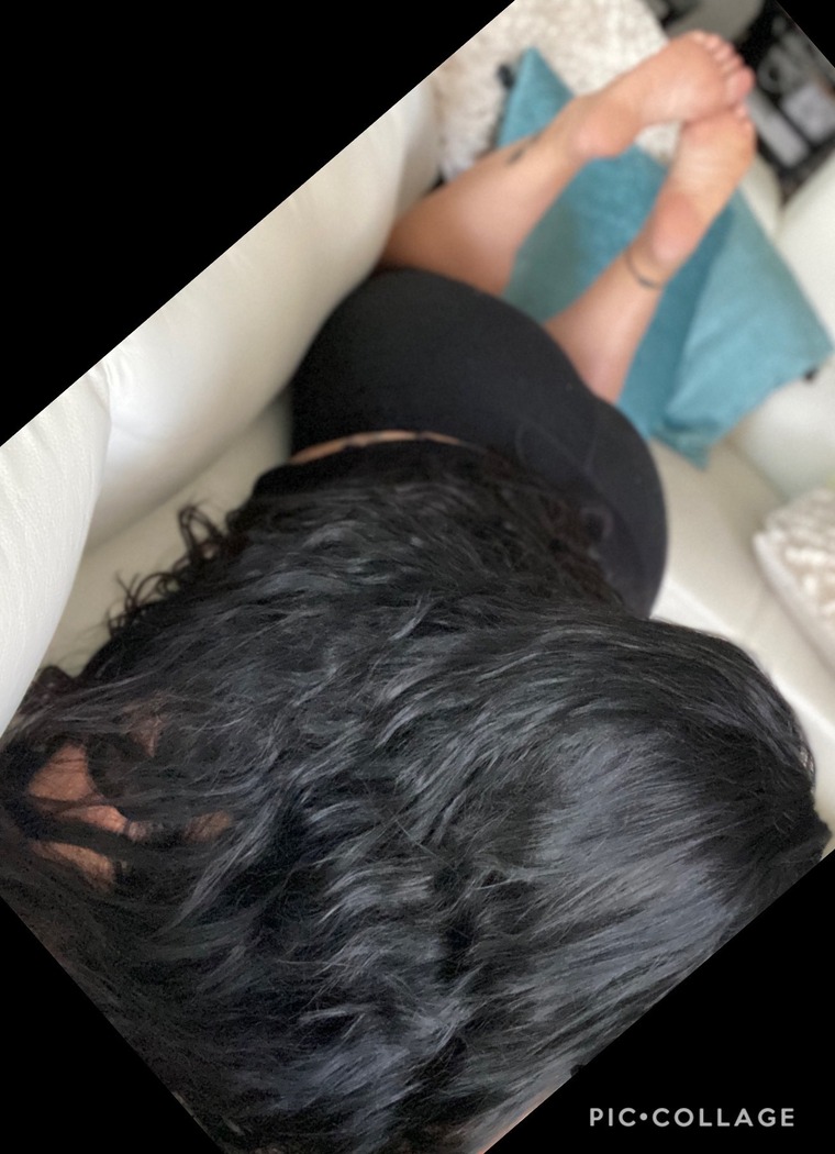BuxomBrunette417 banner image