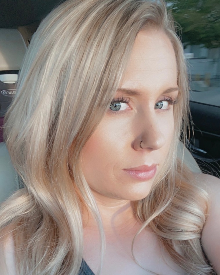 Blonde bombshell cover image