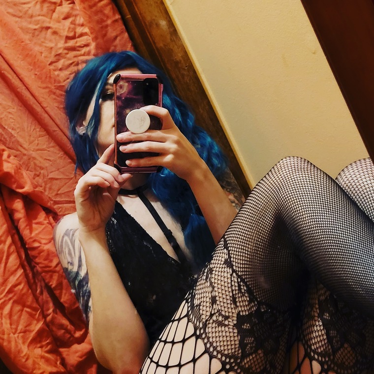 Leia.k.maxxx cover image
