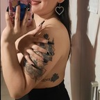 Queen👑🖕 avatar
