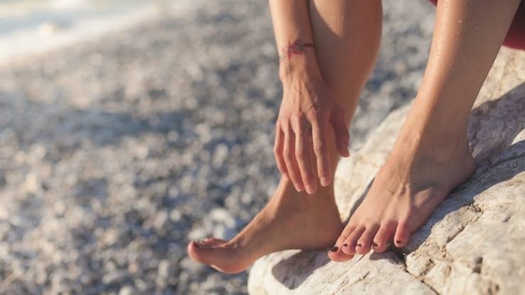 Lauren’s feet banner image