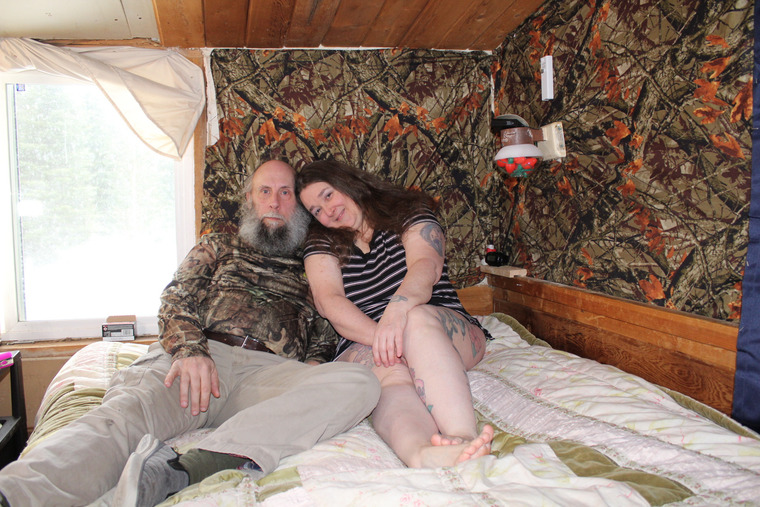 Kinky Offgrid Couple cover image