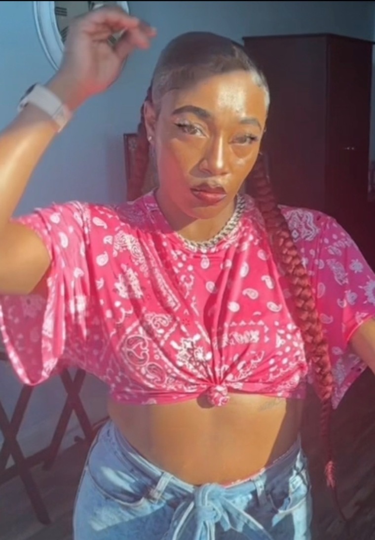 PrettyQuee banner image