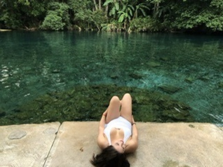 Lezlie Garcia banner image