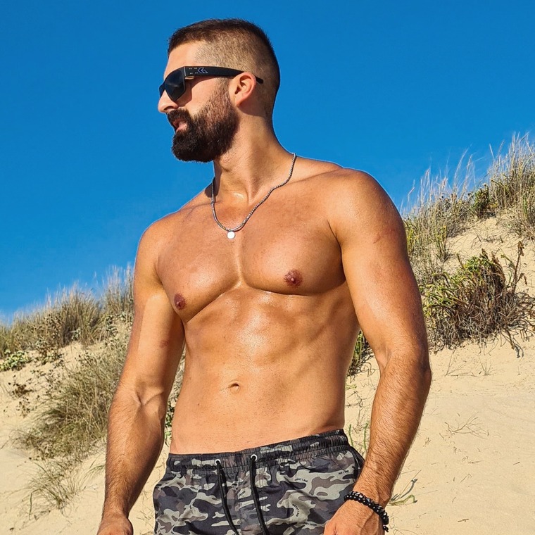 Carlos Nunes cover image