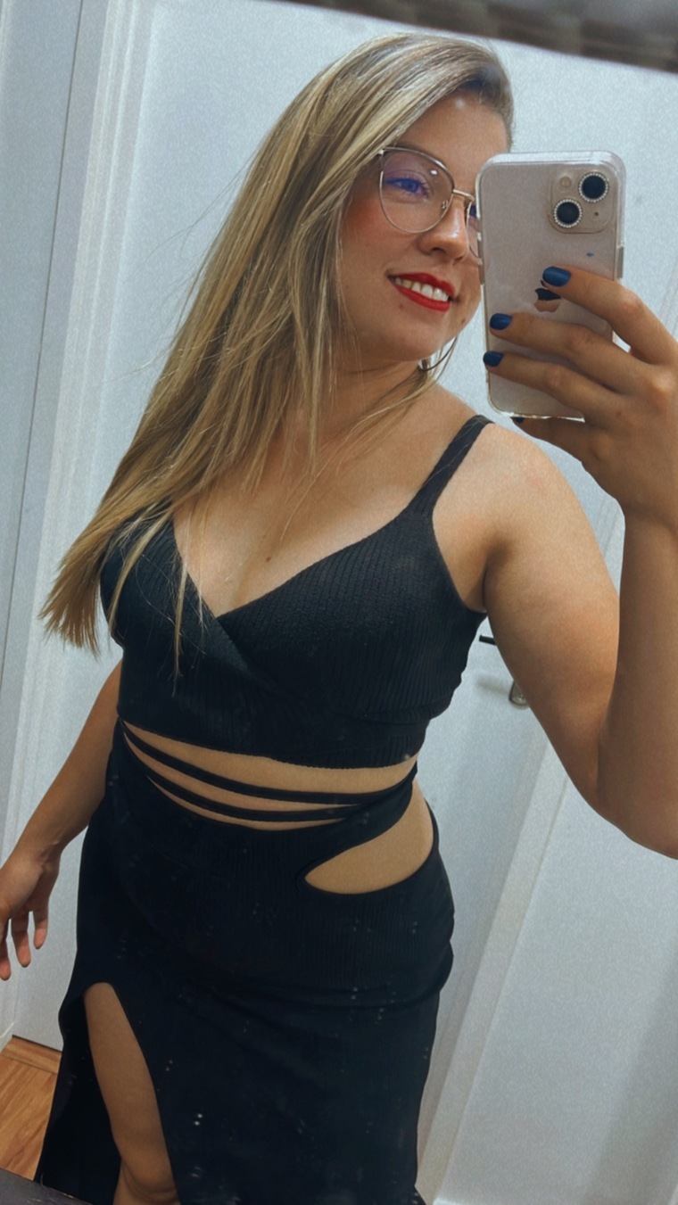 Cris Amaral cover image