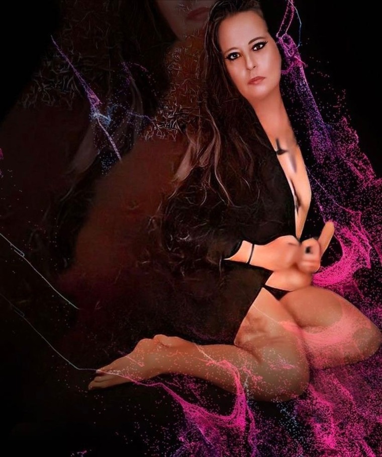NaughtyBarefeet cover image