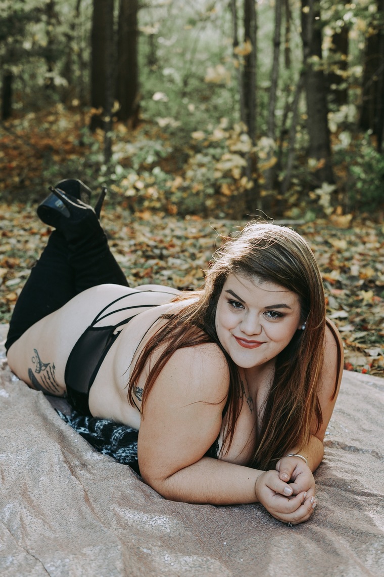 Inkedncurvy cover image