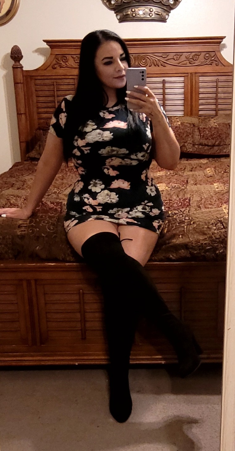 BBWmona28 cover image