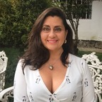 María avatar