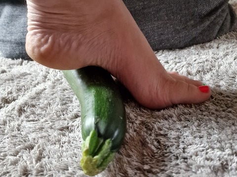Tasty Toes cover image