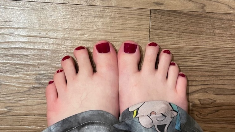 Dommy Toe Mommy cover image