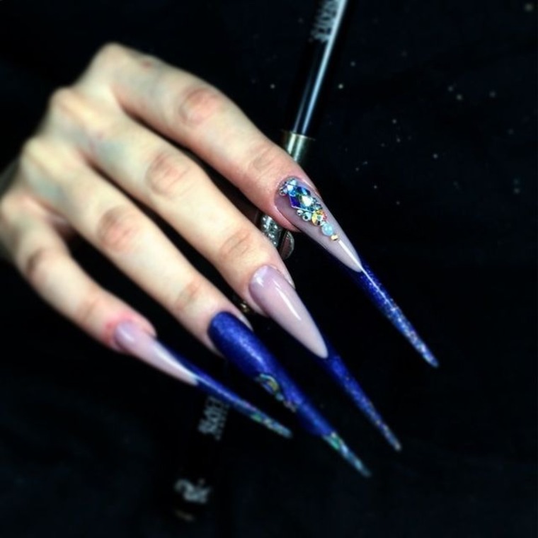 Carmen Casilla Nail Artists cover image