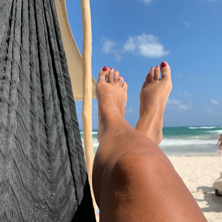 Traveling Toes cover image