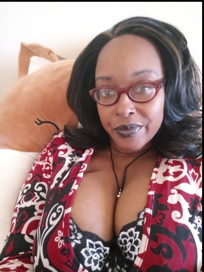 Monique banner image