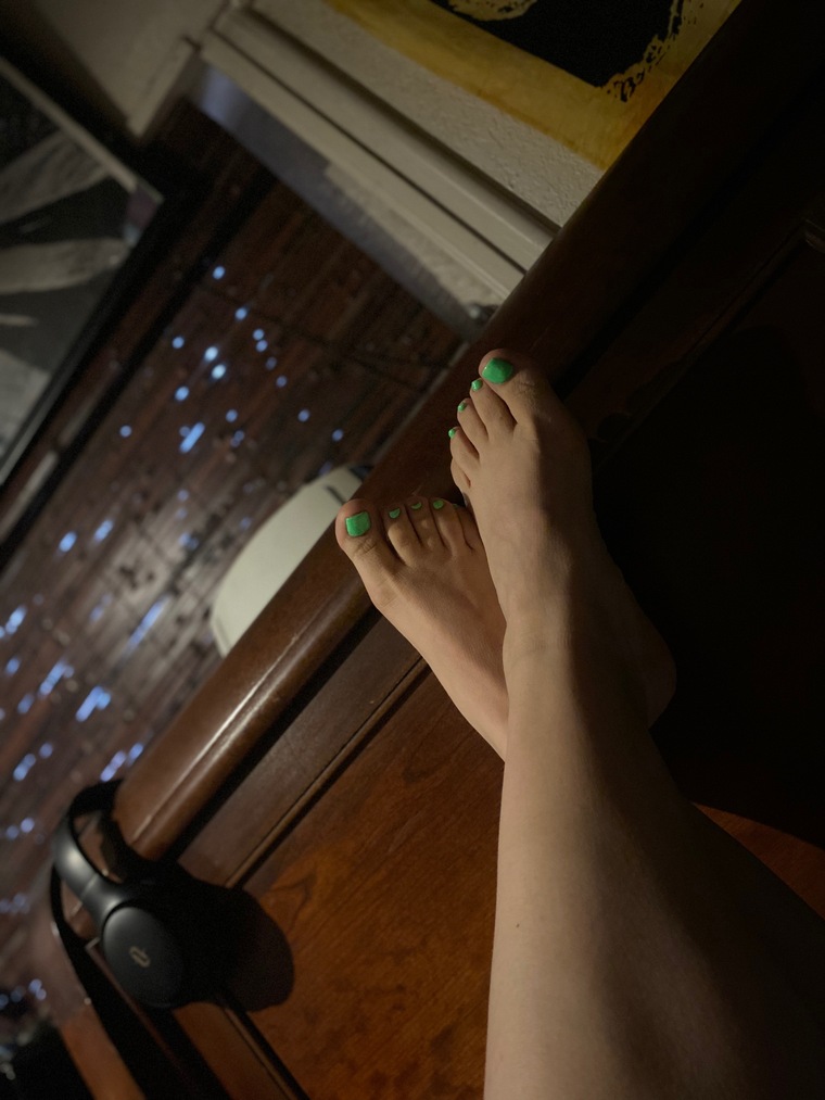 Celestial tiny toes cover image
