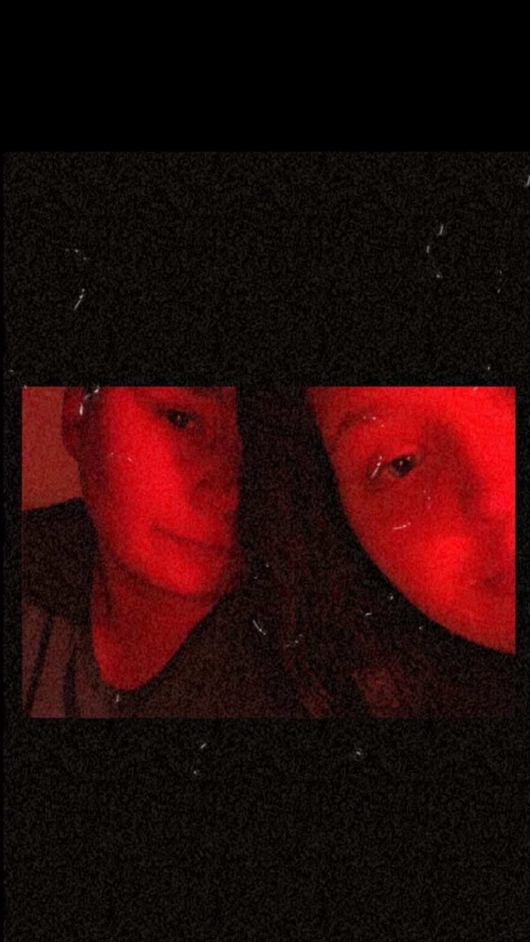 AshleighNikol banner image