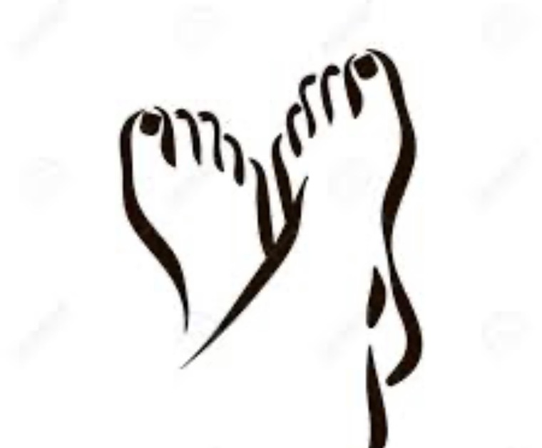 Tits &amp; toes 👣 cover image