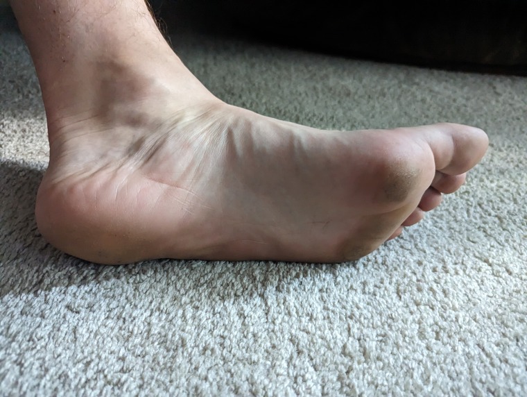 BigFeetGuy cover image