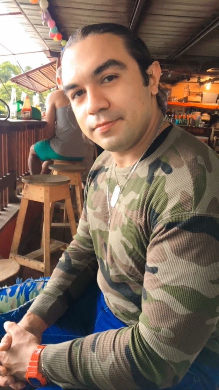 Cristian Alejandro Gonzalez Castillo cover image