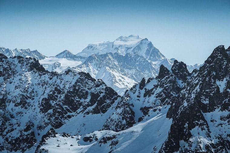 Swisshunter cover image