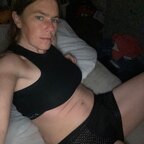 Big titty housewife avatar