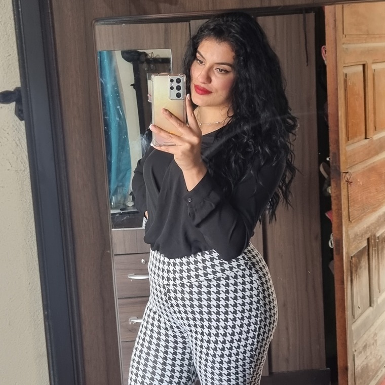 Sheyla Mendez cover image