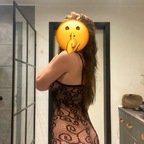Sexy mom avatar
