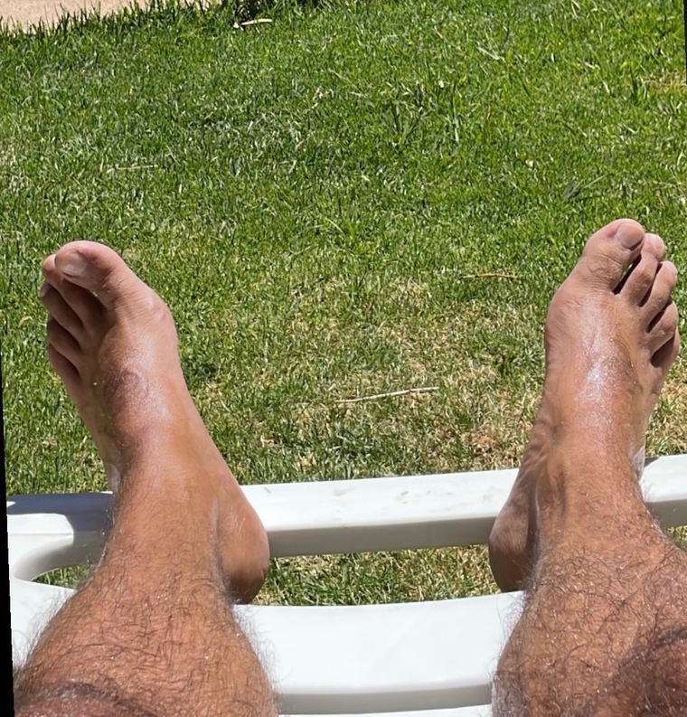 Hairy Feet cover image