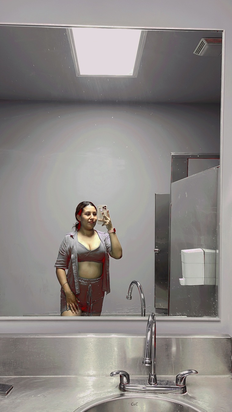 Neivy Carmona cover image