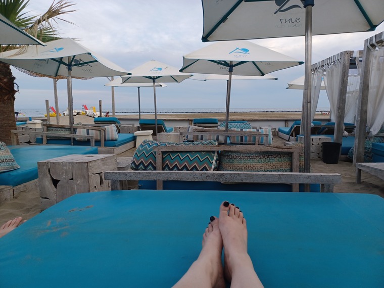 French feet girl cover image