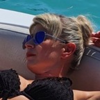 Eleni avatar