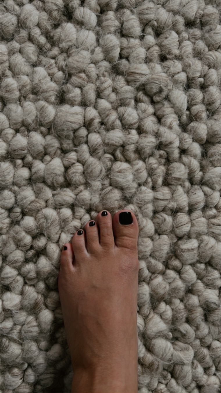 Olivia Sexy Feet banner image