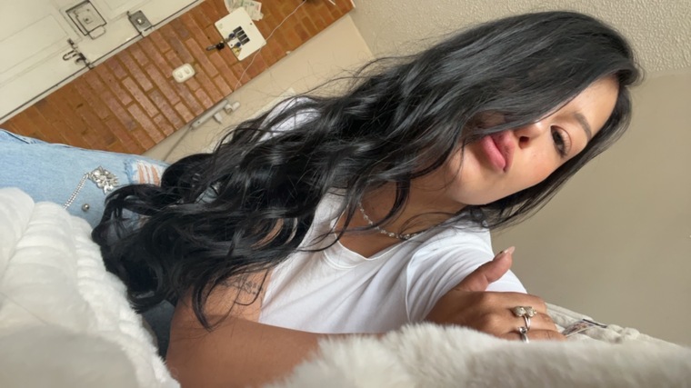 Ana Lucía🍄 banner image