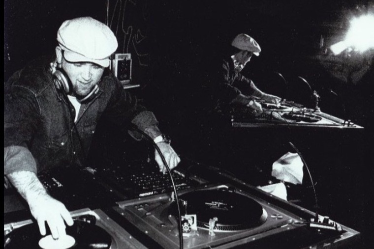 DJ_SimplyChet cover image