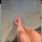 Cute lesbian feet avatar