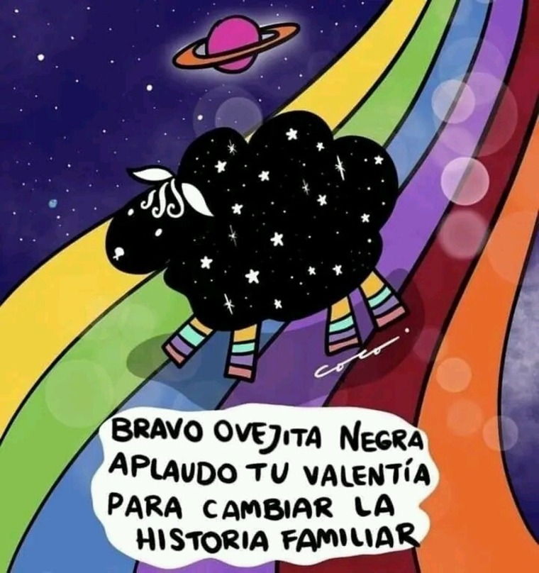 Ejecutiva Latina cover image