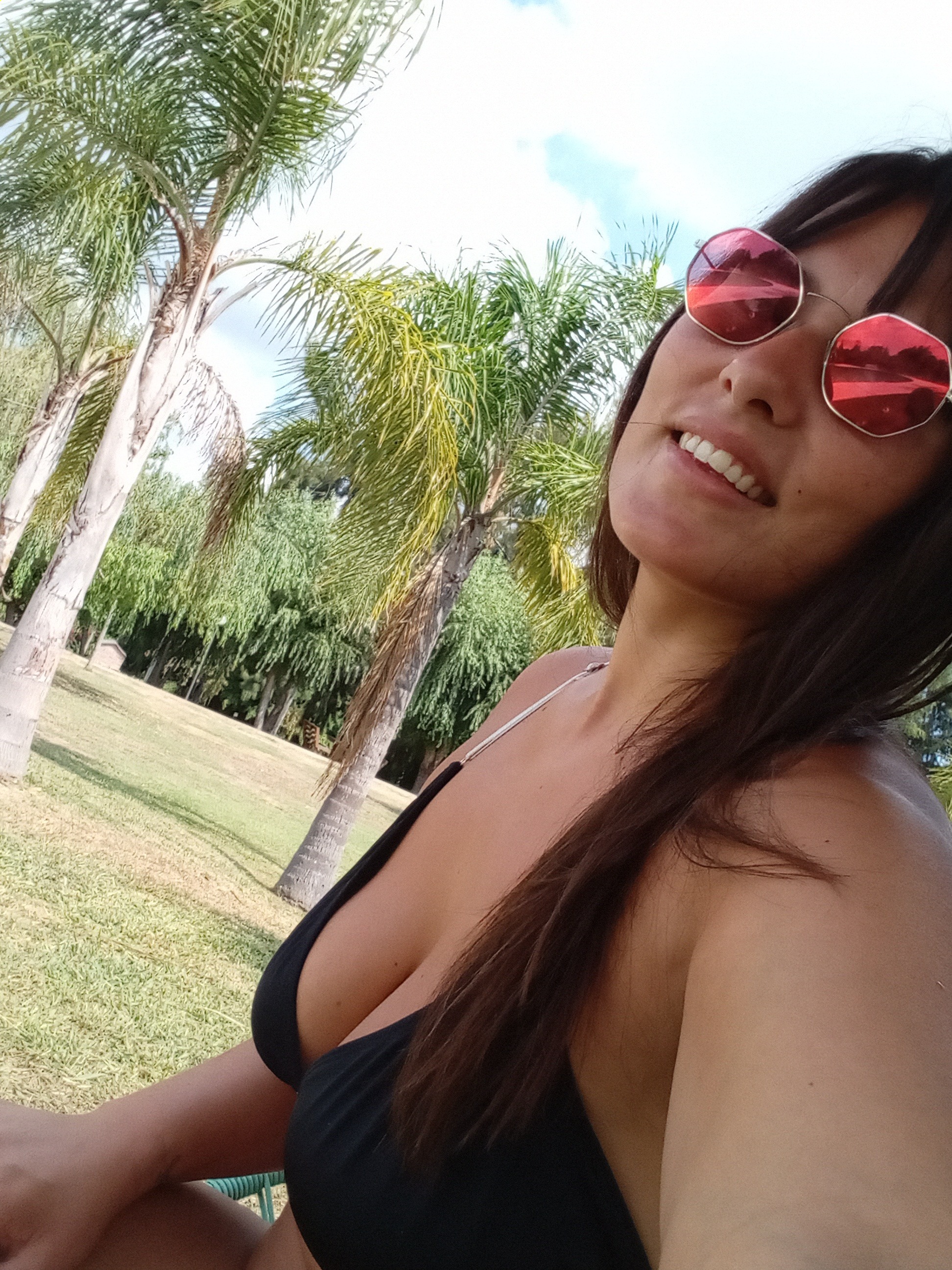 leslie garino banner image