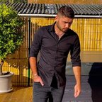 EL photographer avatar