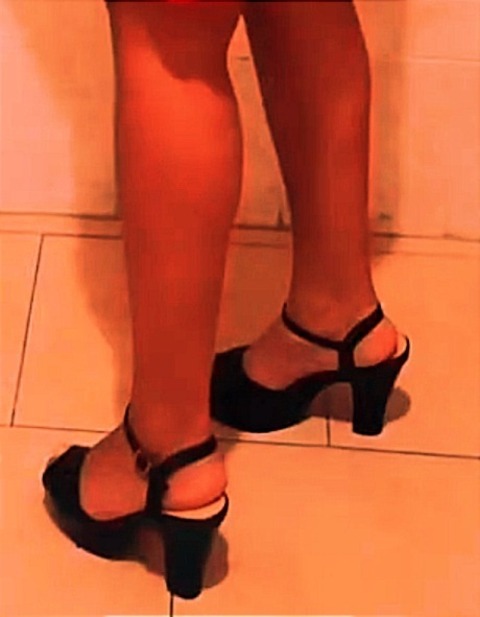 Miss Feet📞👠 cover image