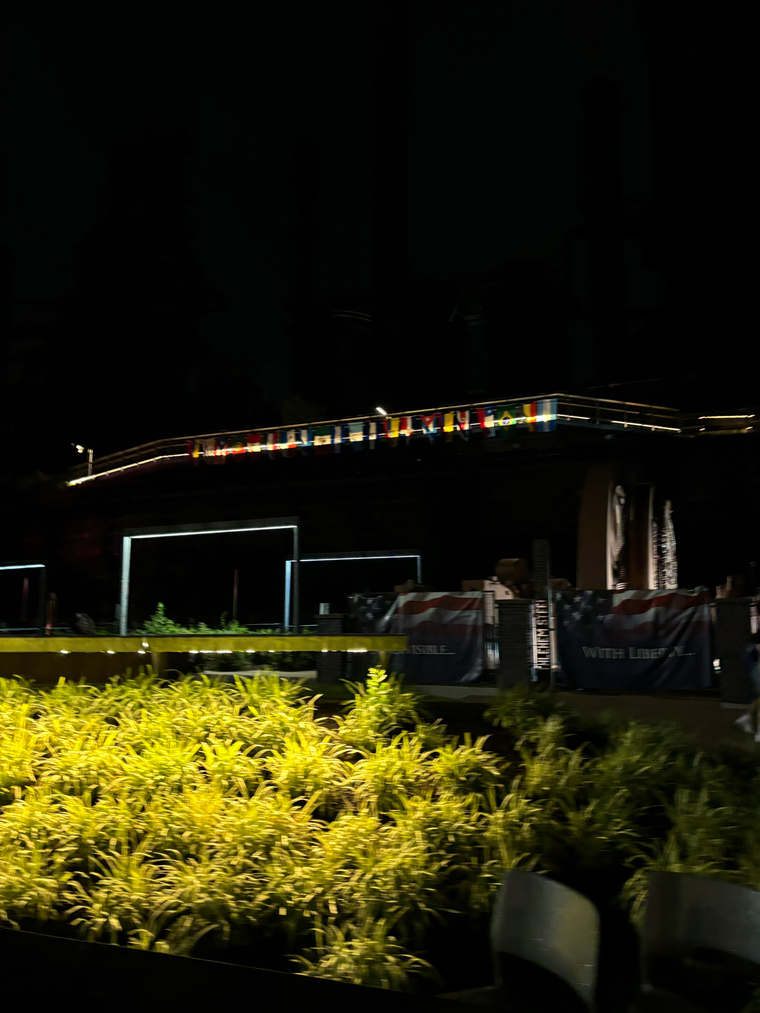 u400046410 cover image
