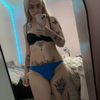 Petite blonde 🍑 avatar