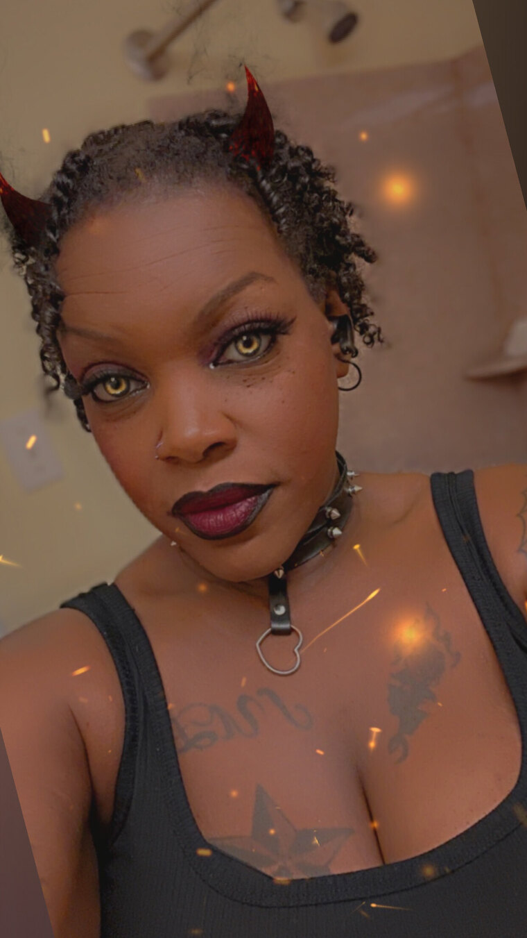 That_B!tch_Gina37 cover image