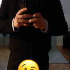Isi hoitaa avatar