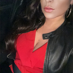 R Marie avatar