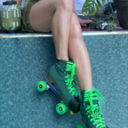 Skater Girl avatar