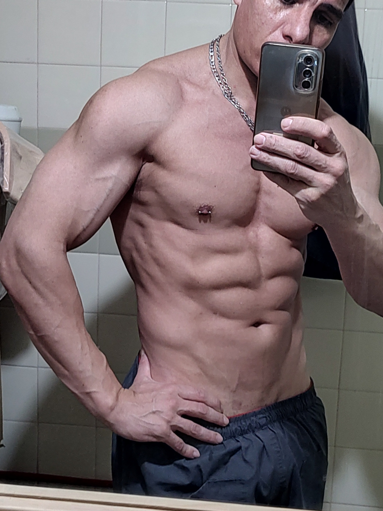 Wolf-Fit elroberfitness cover image