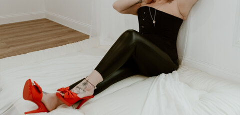 MissHoneyToes cover image